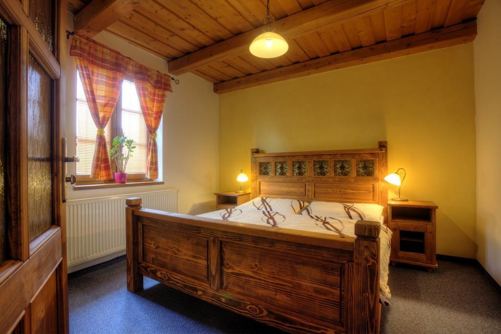 Penzion Grobsky Dvor Slovensky Grob Chambre photo